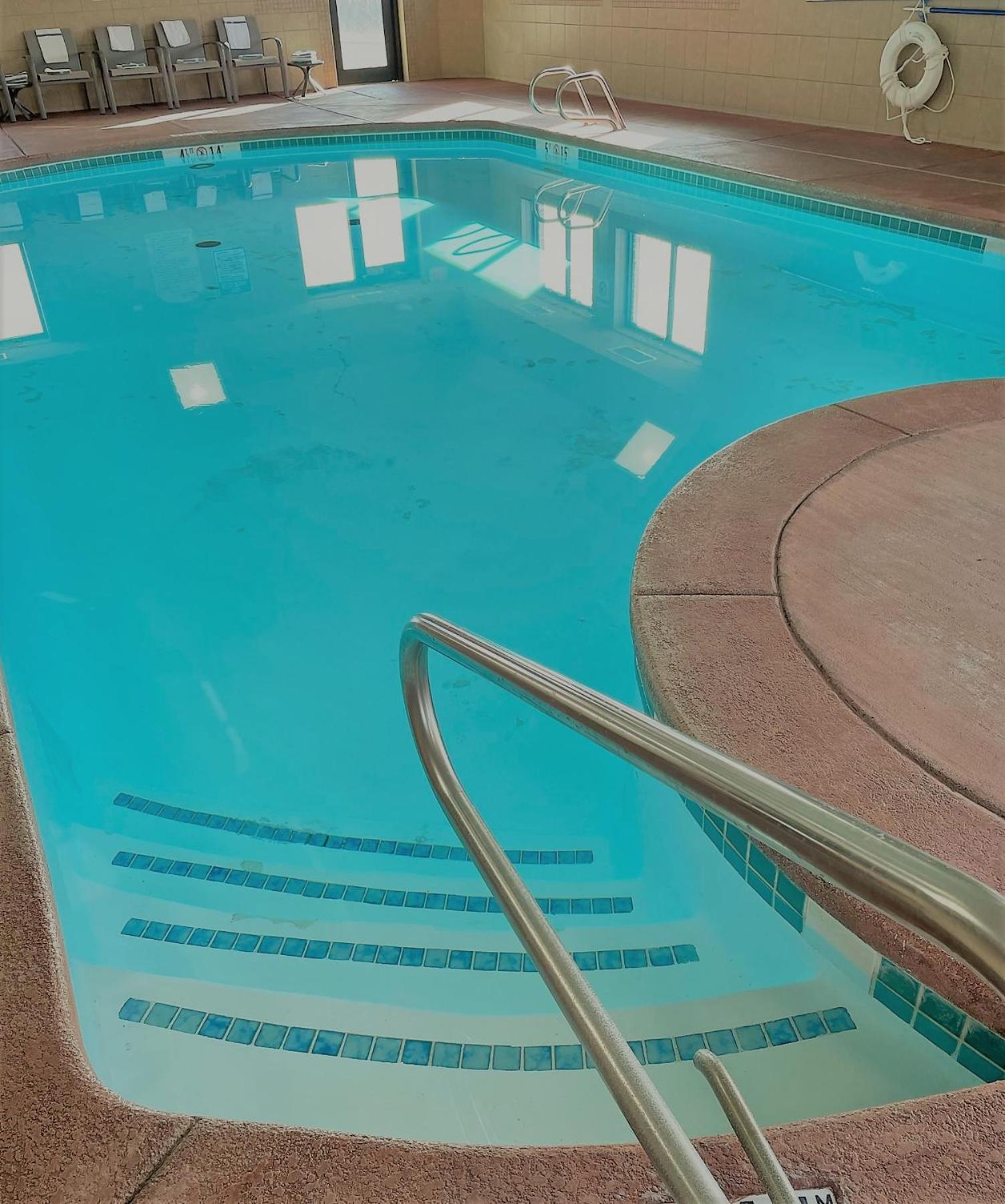 Holiday Inn Express Hotel & Suites Lincoln South By Ihg Ngoại thất bức ảnh
