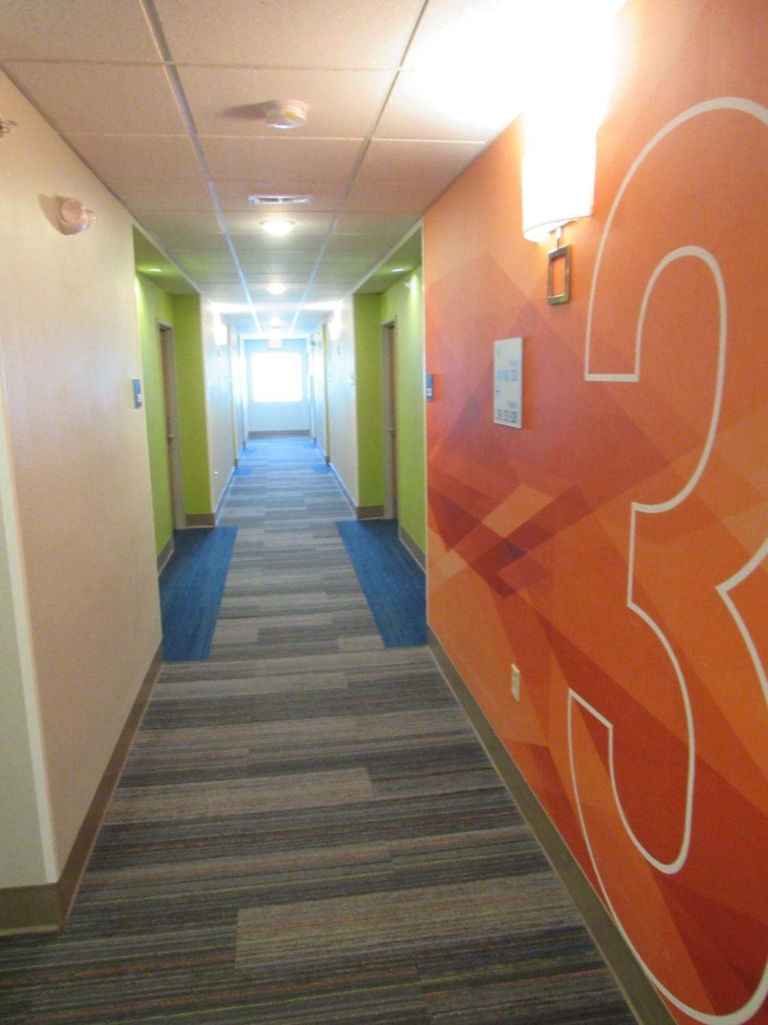 Holiday Inn Express Hotel & Suites Lincoln South By Ihg Ngoại thất bức ảnh