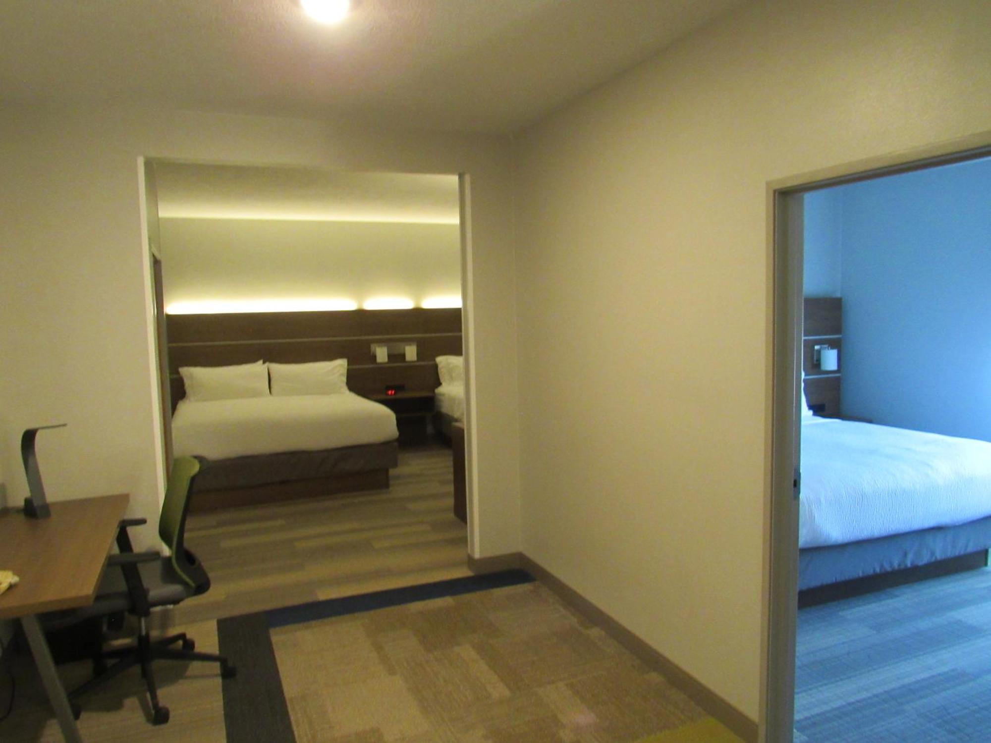 Holiday Inn Express Hotel & Suites Lincoln South By Ihg Ngoại thất bức ảnh