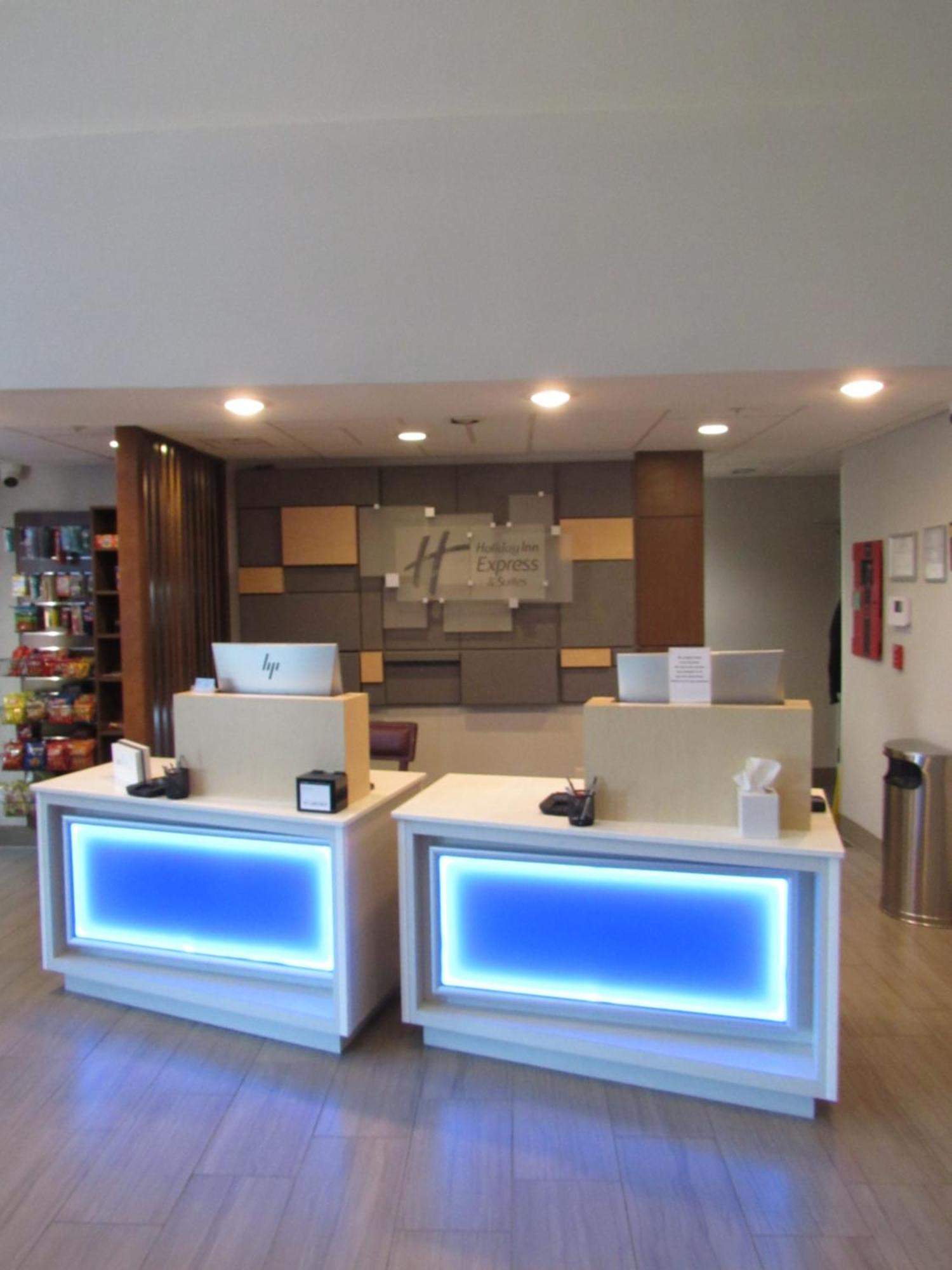 Holiday Inn Express Hotel & Suites Lincoln South By Ihg Ngoại thất bức ảnh