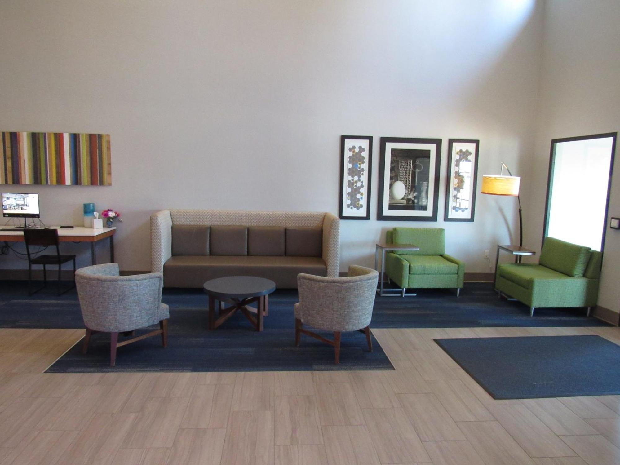 Holiday Inn Express Hotel & Suites Lincoln South By Ihg Ngoại thất bức ảnh
