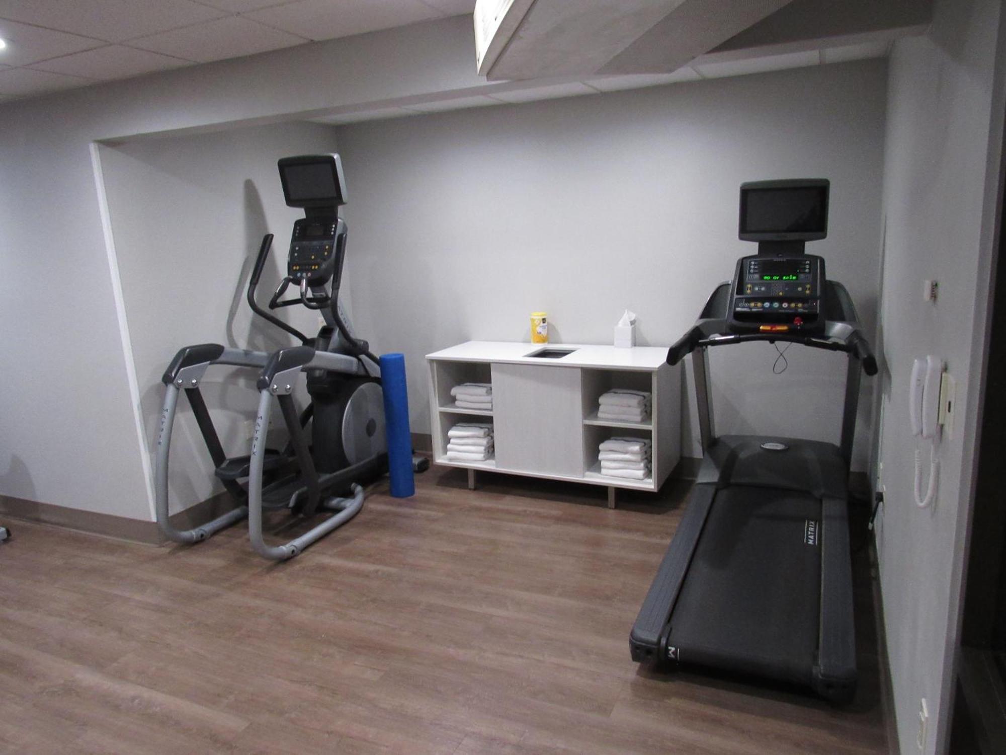 Holiday Inn Express Hotel & Suites Lincoln South By Ihg Ngoại thất bức ảnh