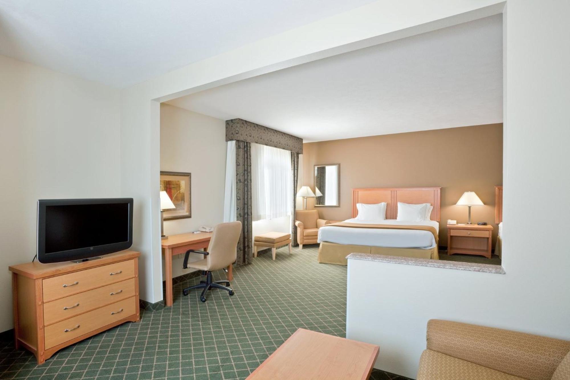 Holiday Inn Express Hotel & Suites Lincoln South By Ihg Ngoại thất bức ảnh